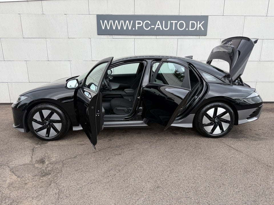 Hyundai Ioniq 6 53 Essential 4d