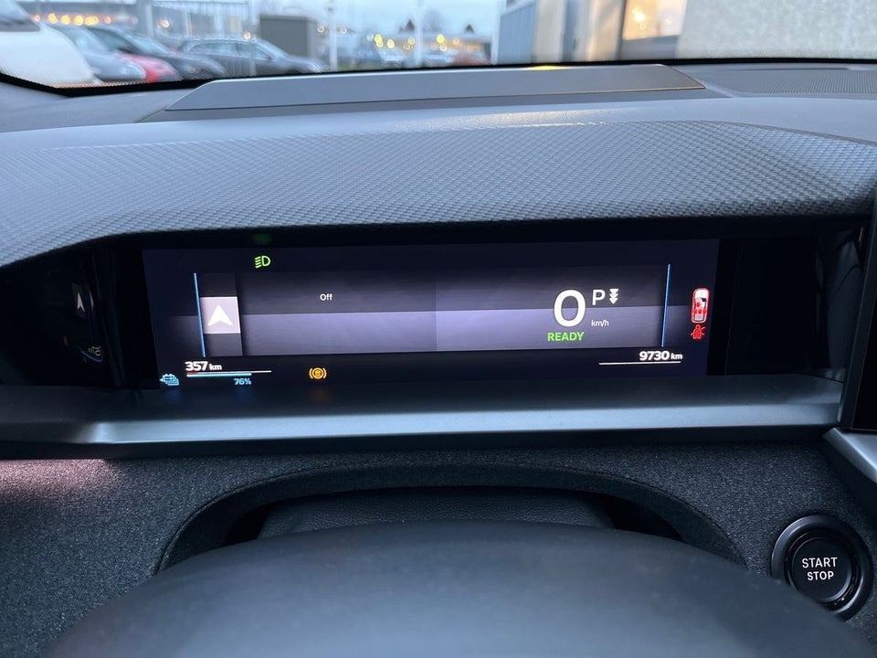 Opel Grandland-e 73 GS Sky 5d