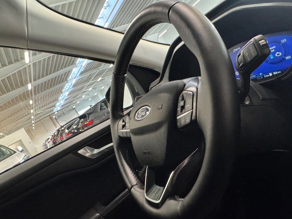 Ford Kuga 2,5 PHEV Vignale CVT 5d