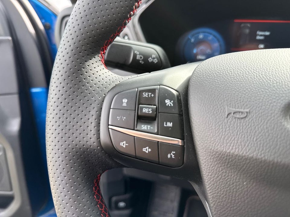 Ford Kuga 2,5 PHEV ST-Line X CVT 5d
