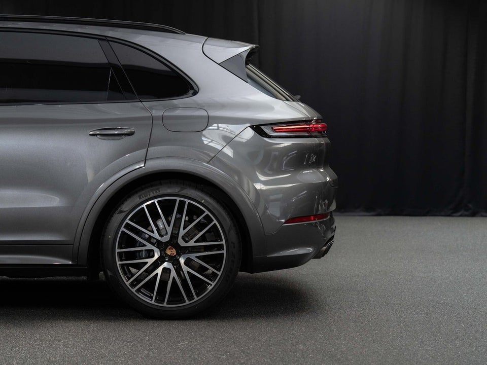 Porsche Cayenne 3,0 E-Hybrid Tiptr. 5d