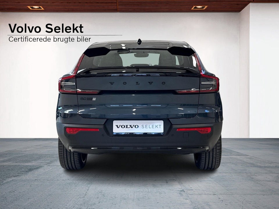 Volvo EC40 Extended Range Black Edition 5d