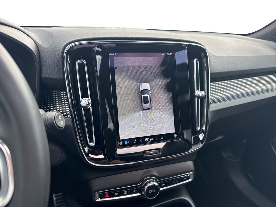 Volvo XC40 P6 ReCharge Pro 5d