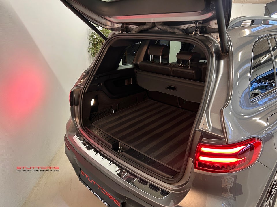 Mercedes EQB250+ AMG Line 5d