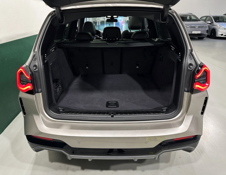 BMW iX3 Charged M-Sport 5d