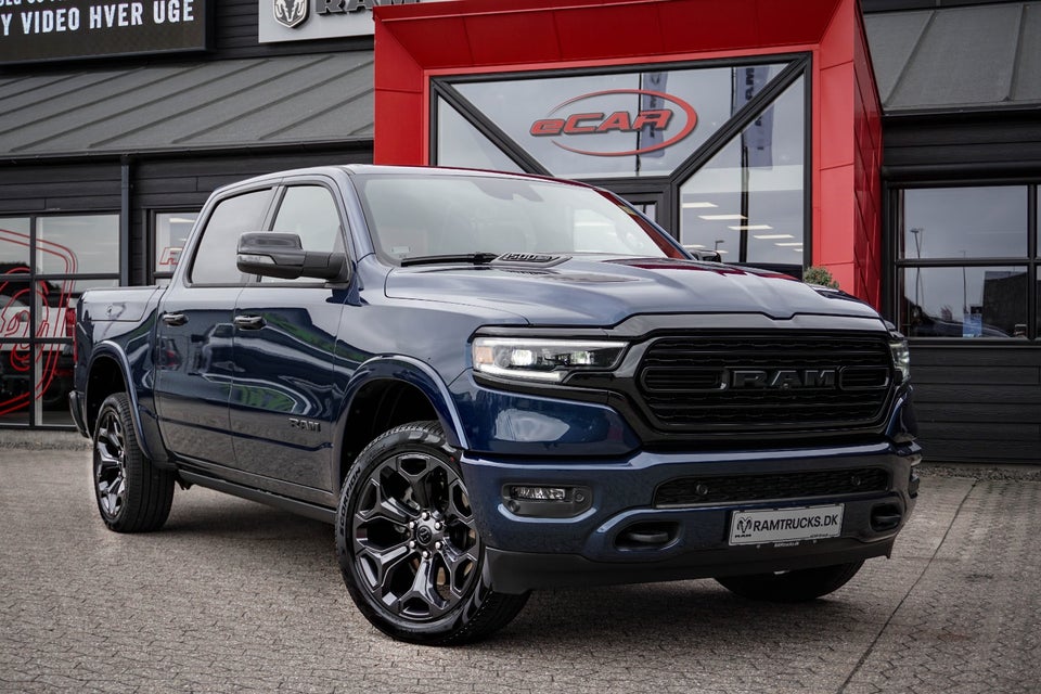 Dodge RAM 1500 5,7 V8 Hemi Limited Night aut. 4d