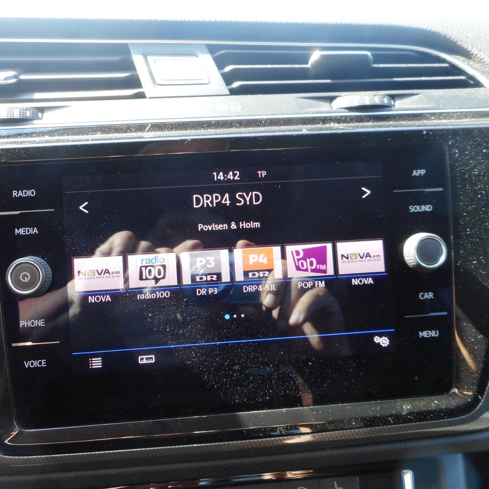 VW Touran 1,6 TDi 115 IQ.Drive DSG 7prs 5d