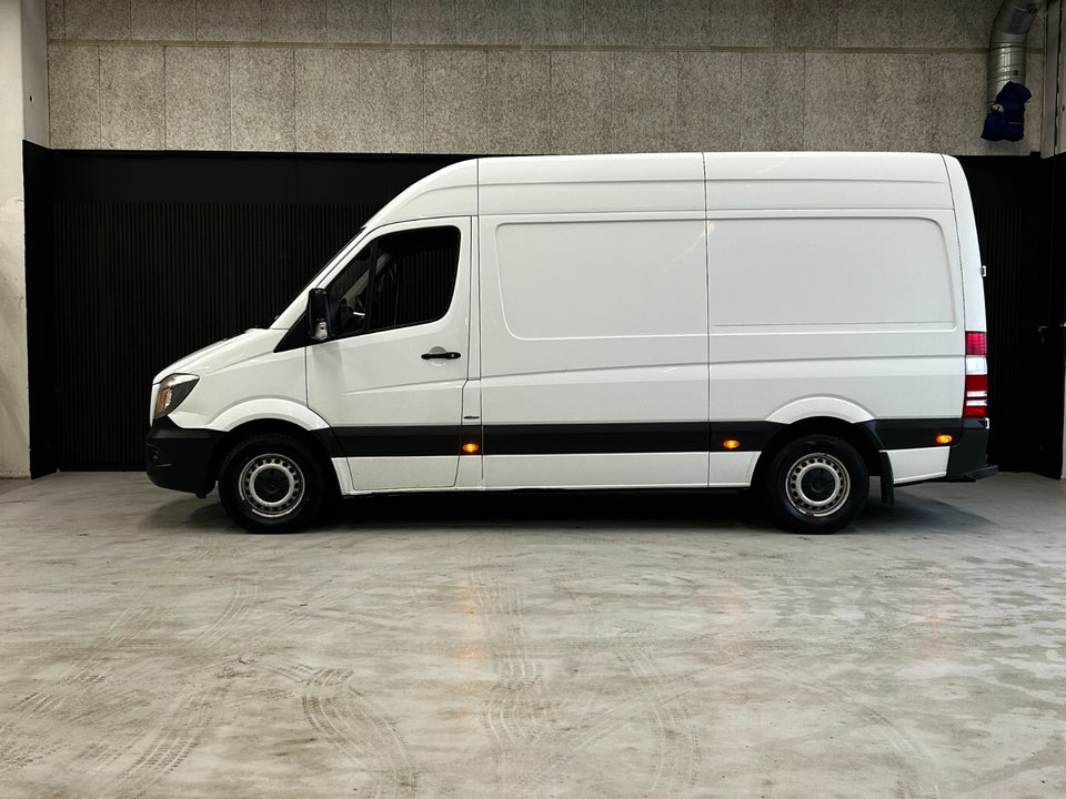 Mercedes Sprinter 316 2,2 CDi R3L Kassevogn 5d