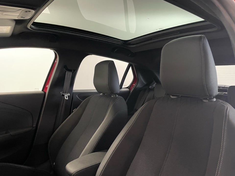 Opel Corsa 1,2 T 100 Black 5d