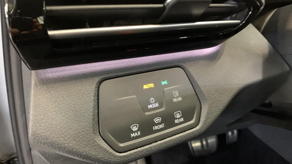 VW ID.4 77 Pro 5d