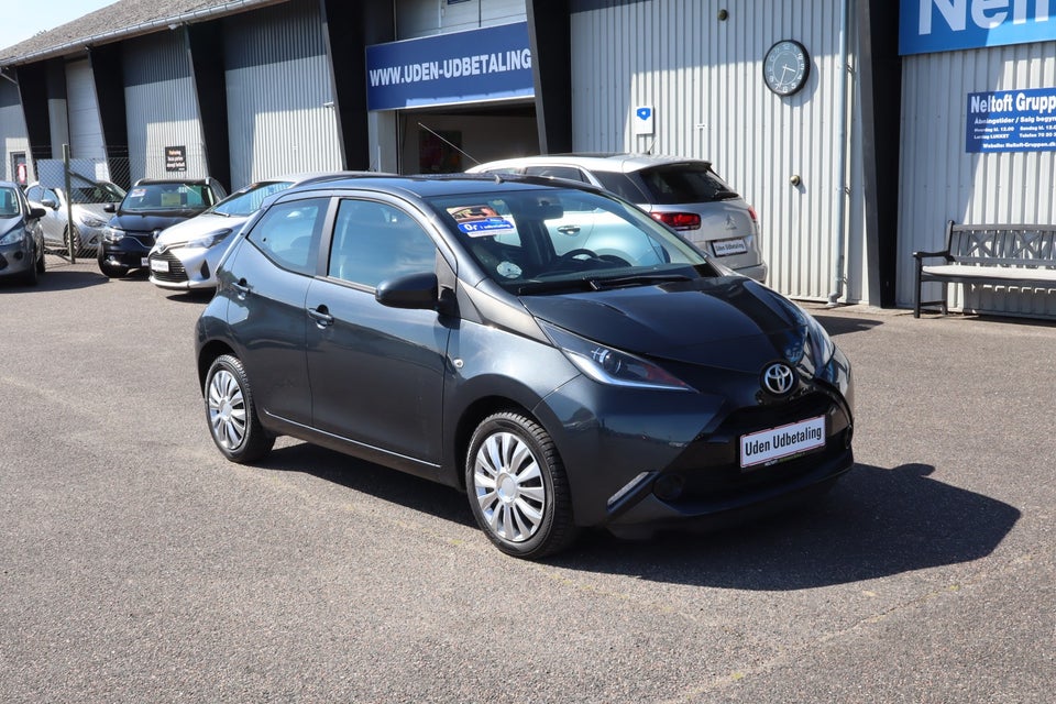 Toyota Aygo 1,0 VVT-i x-clusiv 5d