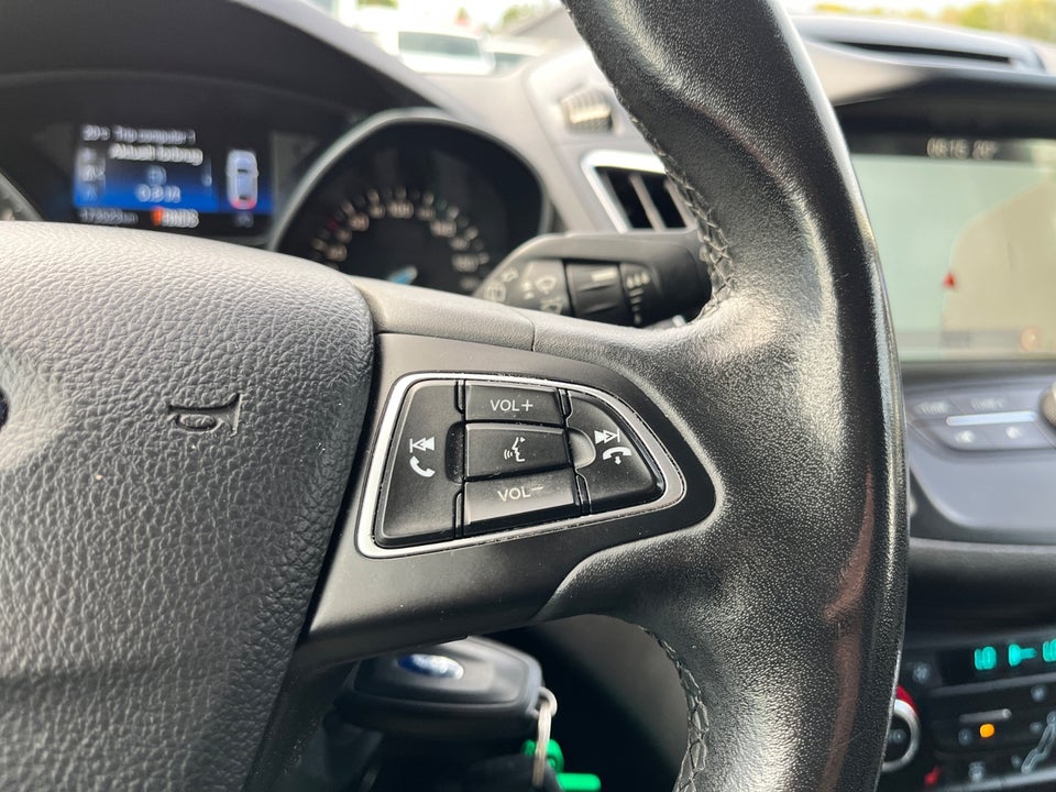 Ford C-MAX 1,5 TDCi 120 Titanium aut. Van 5d