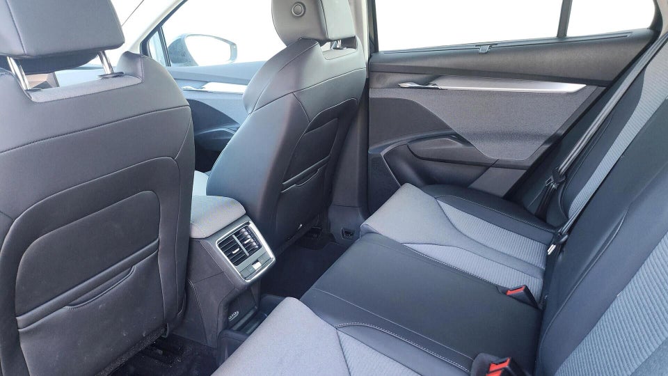 Skoda Enyaq 60 iV Premium 5d