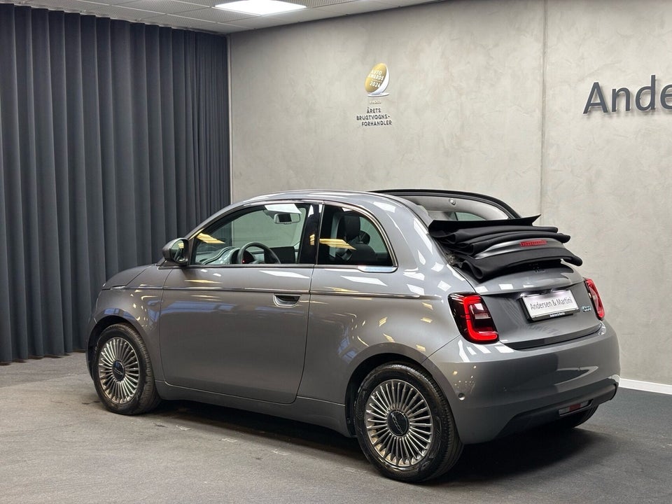 Fiat 500e 42 Icon Cabrio 2d