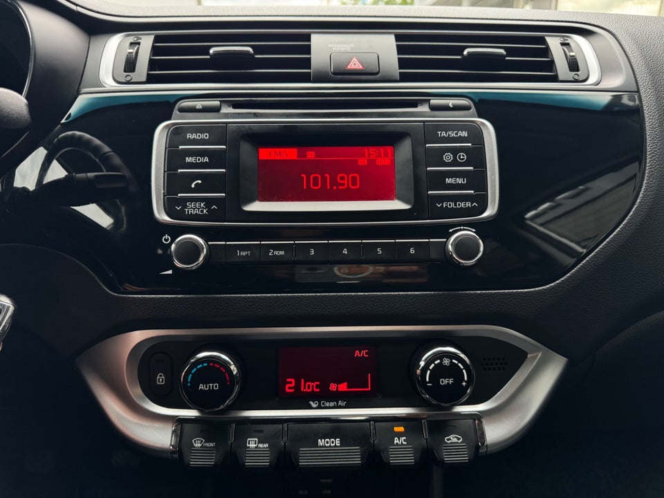 Kia Rio 1,2 CVVT Limited 5d