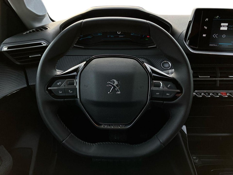 Peugeot e-208 50 Style 5d