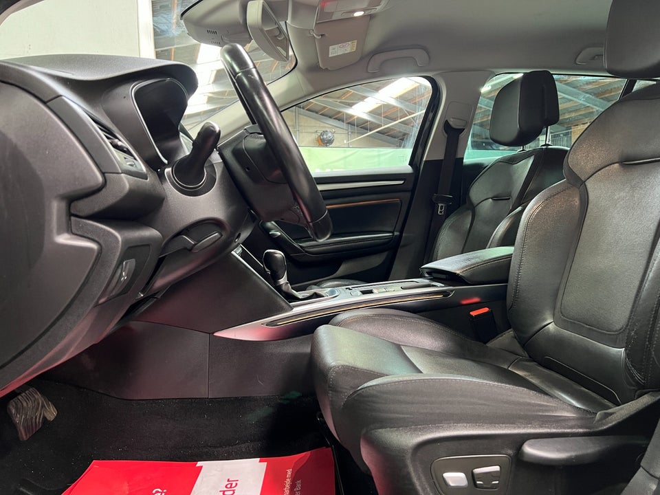 Renault Megane IV 1,3 TCe 140 Intens Sport Tourer EDC 5d