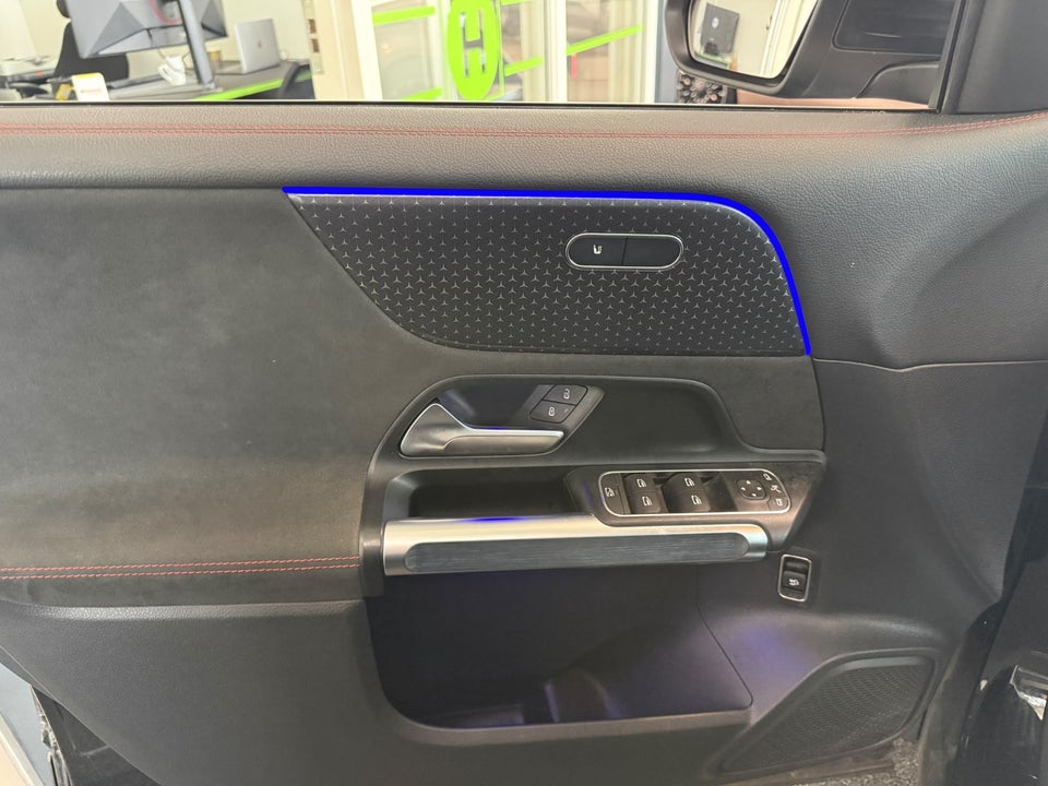Mercedes EQB250+ AMG Advance 5d