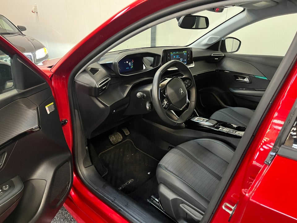 Peugeot e-208 50 Allure 5d
