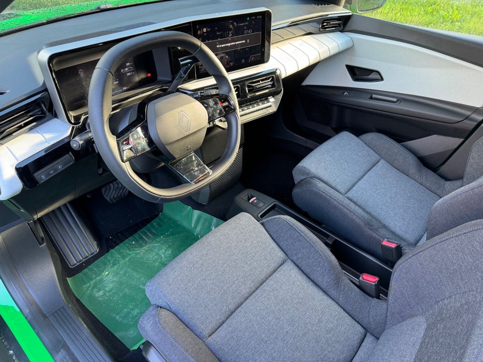 Renault 5 E-Tech 40 Evolution 5d