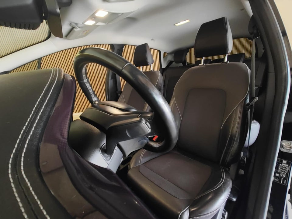 Ford Fiesta 1,0 EcoBoost Vignale 5d