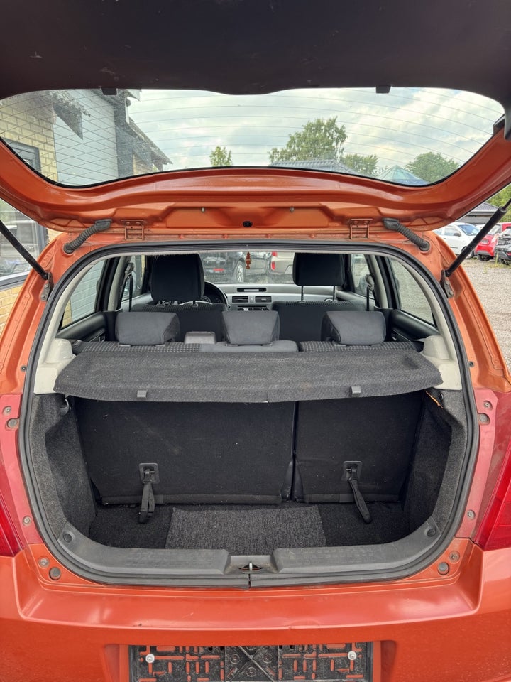 Suzuki Swift 1,5 GLX 5d