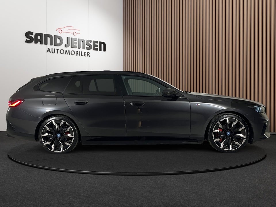BMW i5 eDrive40 Touring M-Sport Pro 5d
