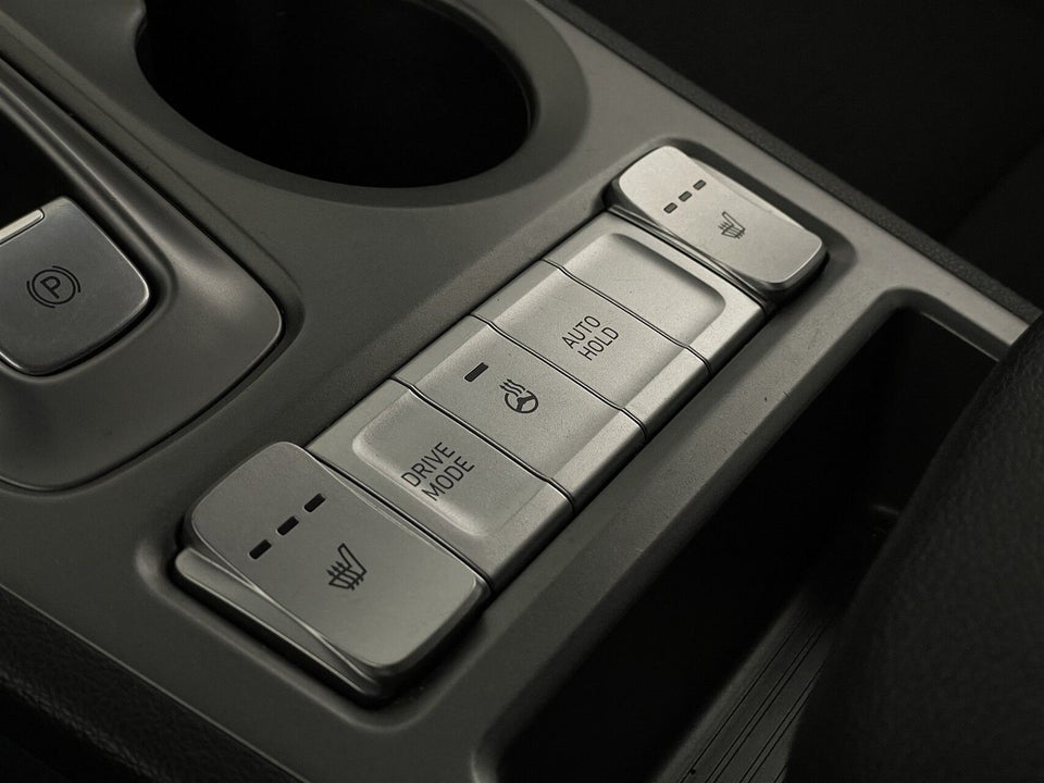 Hyundai Kona 64 EV Essential 5d
