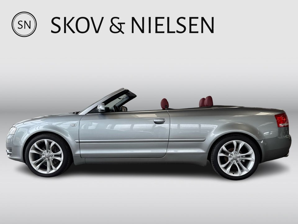 Audi A4 1,8 T 163 Cabriolet Multitr. 2d