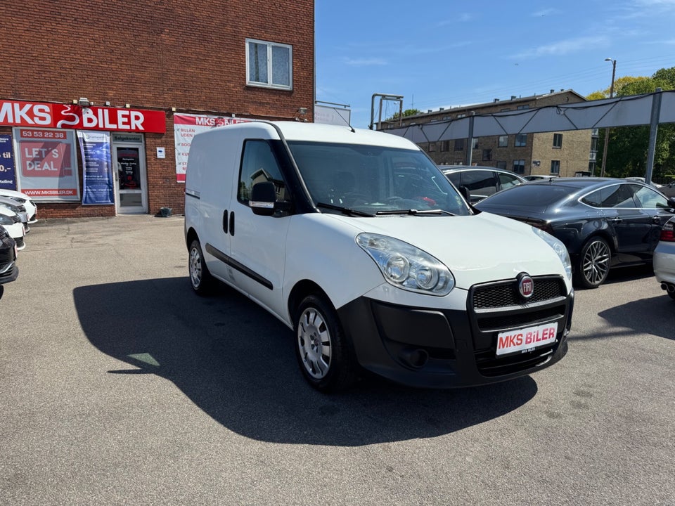 Fiat Doblò Cargo 1,6 MJT Basic L2 4d