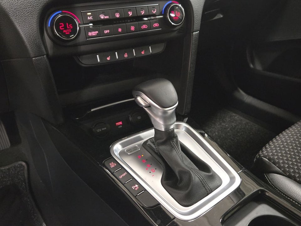 Kia Ceed 1,6 PHEV Prestige SW DCT 5d