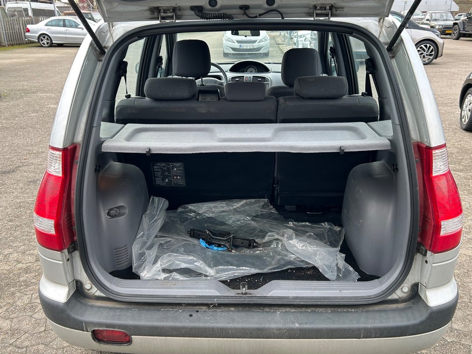 Hyundai Matrix 1,6 GLS 5d