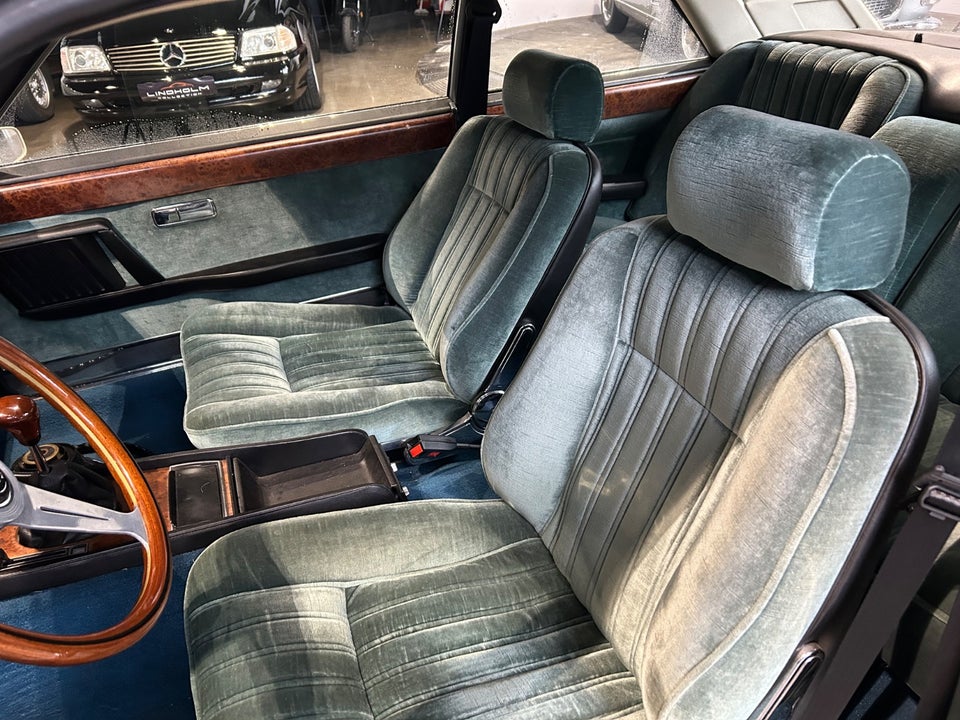 Fiat 130 3,2 Coupé 2d