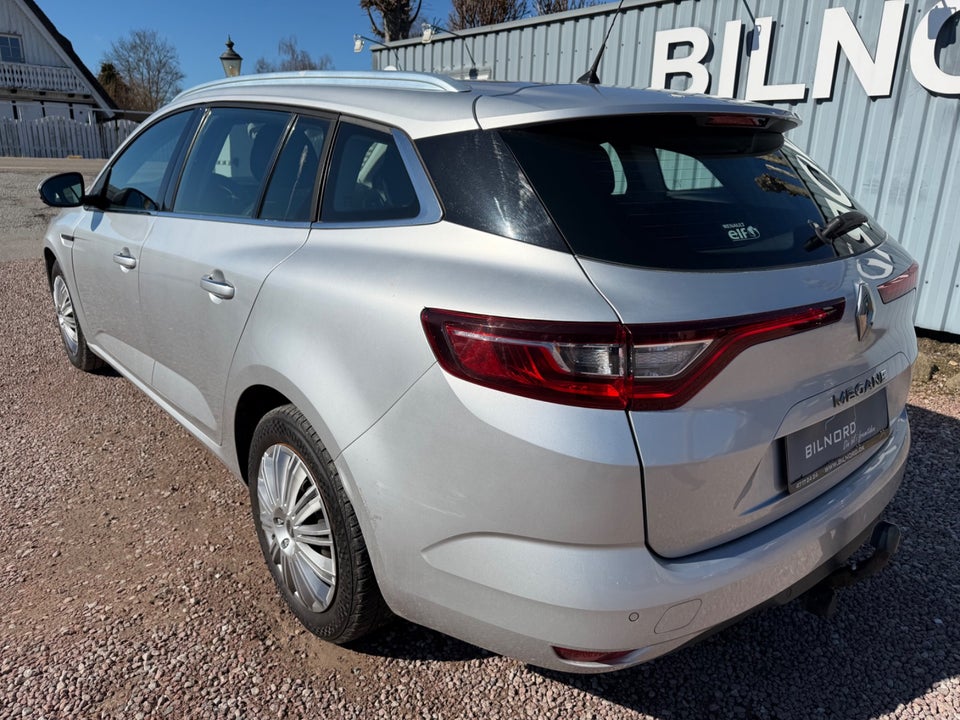 Renault Megane IV 1,2 TCe 100 Zen Sport Tourer 5d