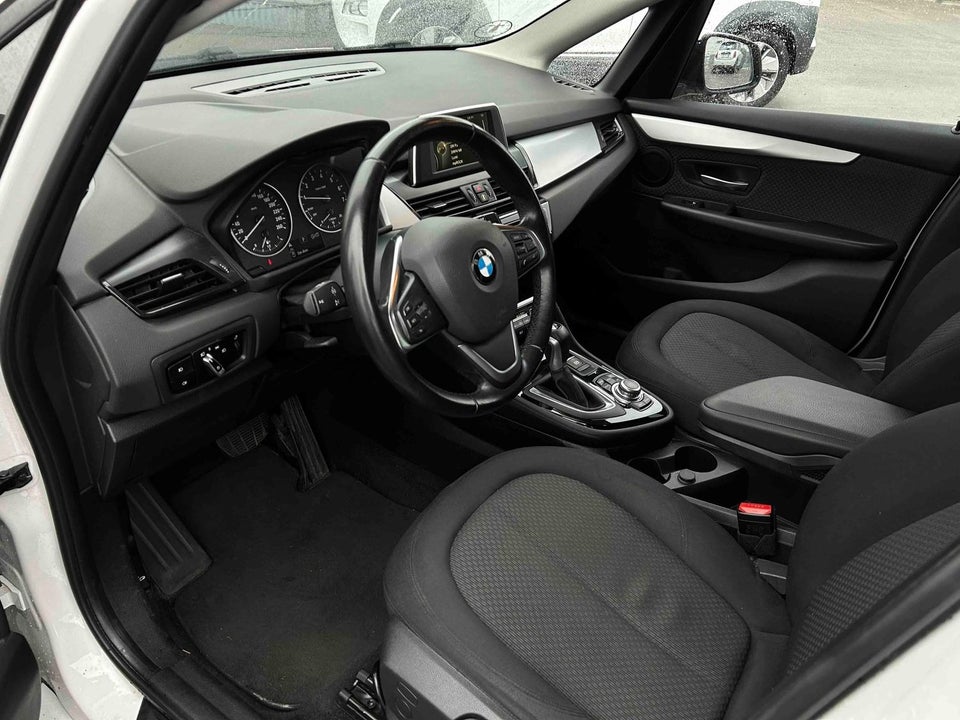 BMW 218i 1,5 Active Tourer Advantage aut. 5d