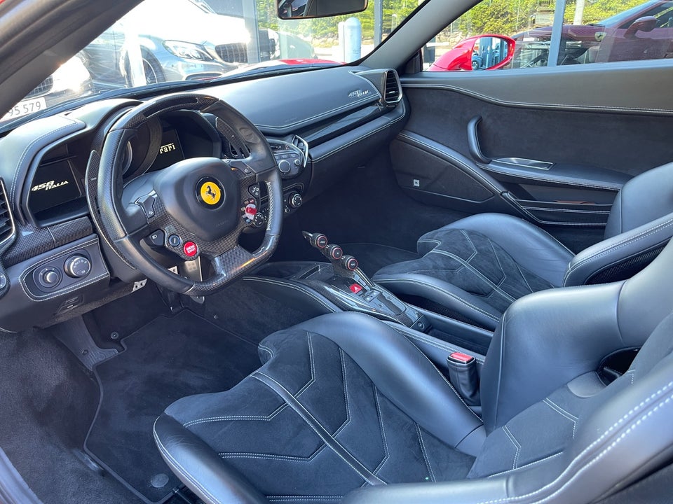 Ferrari 458 4,5 Italia DCT 2d