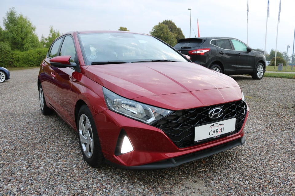 Hyundai i20 1,0 T-GDi Essential DCT 5d