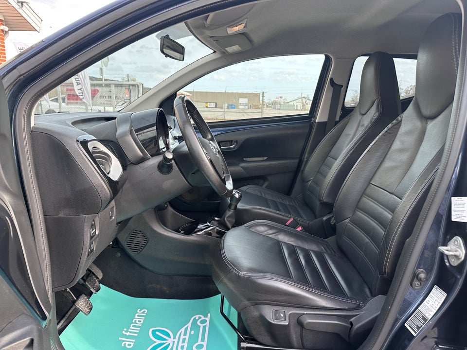 Toyota Aygo 1,0 VVT-i x-cellence 5d