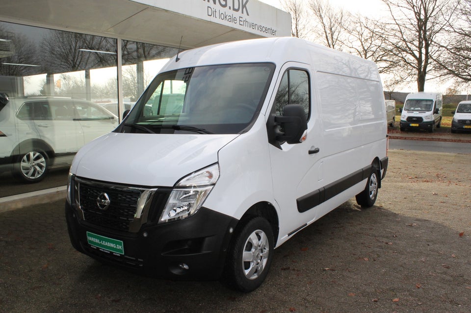 Nissan NV400 2,3 dCi 150 L2H2 Kassevogn