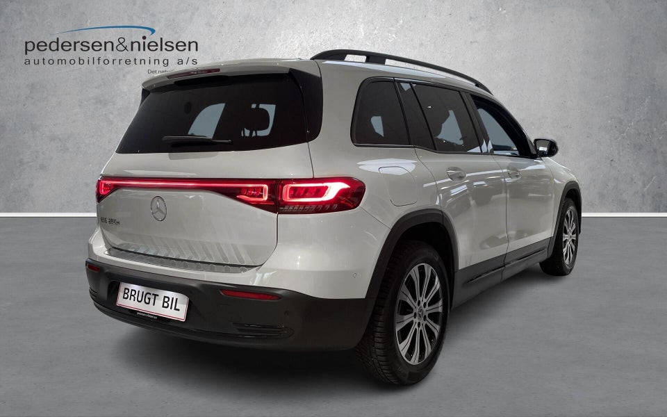 Mercedes EQB250+ Progressive 5d