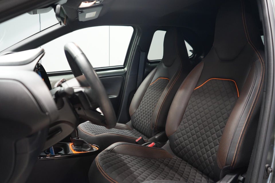 Toyota Aygo X 1,0 Limited s-CVT 5d