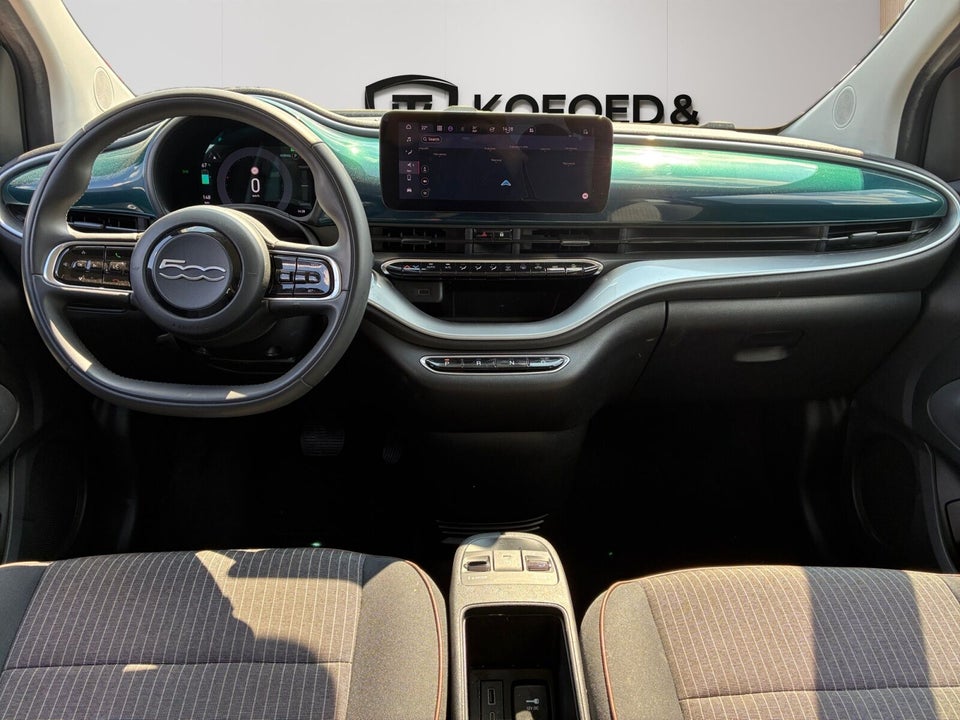 Fiat 500e 42 Icon 3d