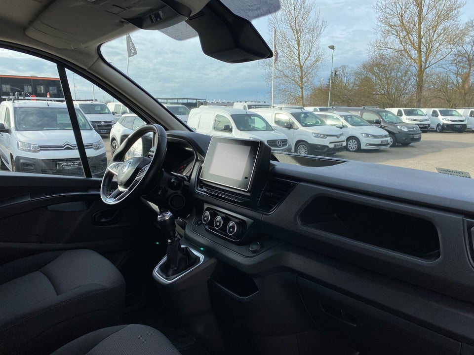 Renault Trafic 2,0 dCi 150 L2H1