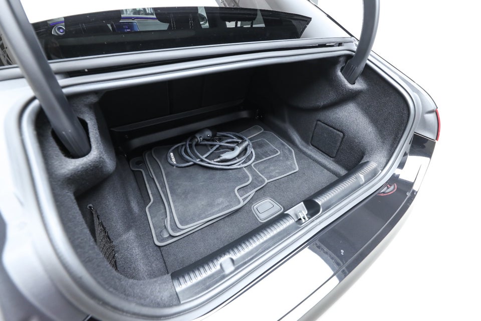 Mercedes EQE350+ AMG Edition 4d