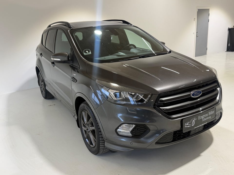 Ford Kuga 1,5 TDCi 120 ST-Line aut. 5d