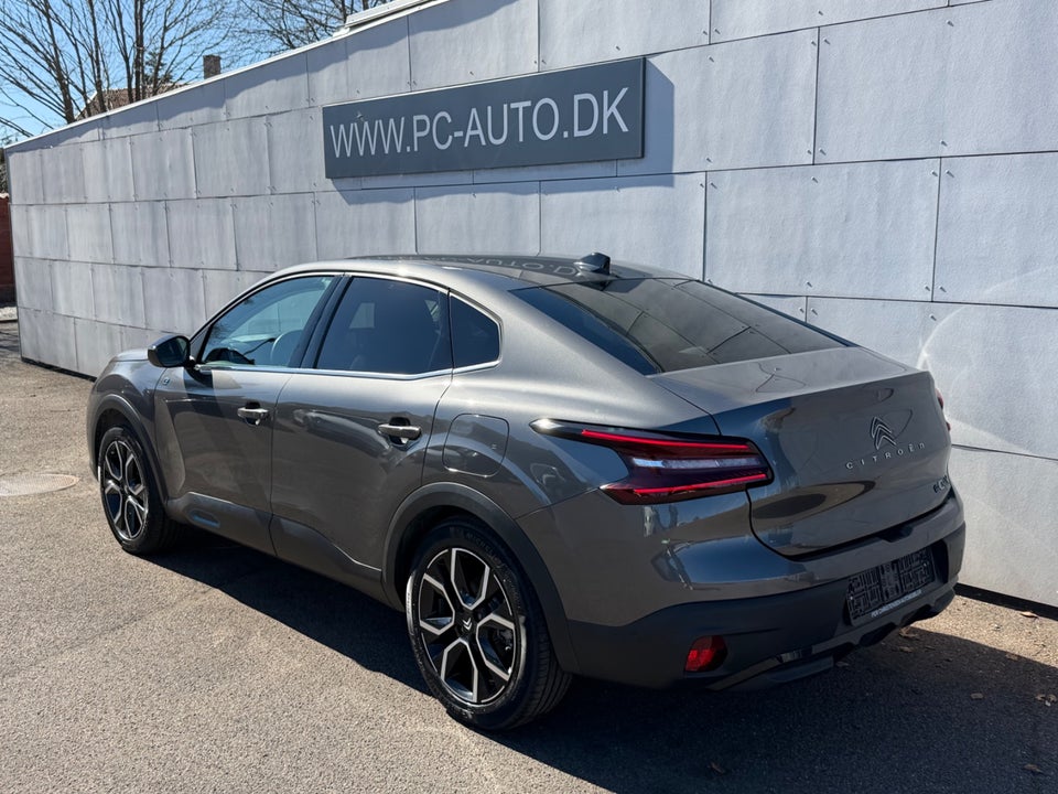 Citroën ë-C4 X 50 Shine 4d