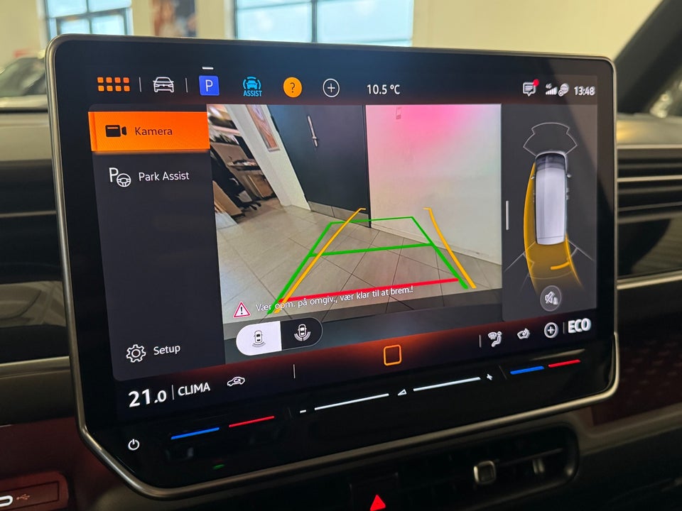 VW ID.Buzz 86 Life 7prs LWB 5d