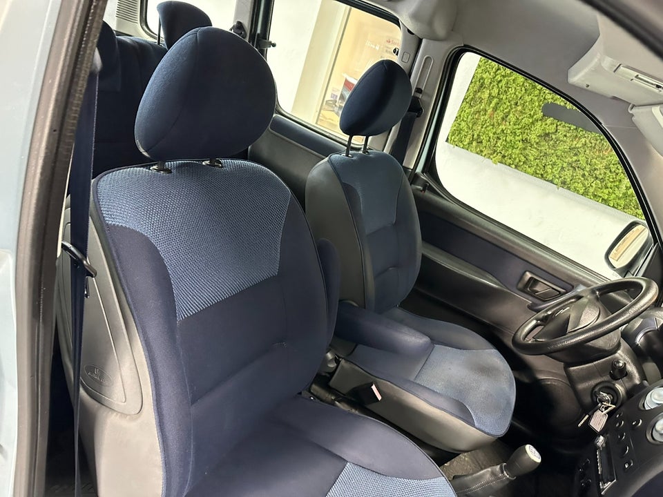 Citroën Berlingo 1,6i Family 5d