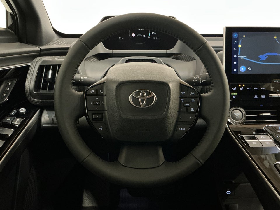 Toyota bZ4X Executive 5d