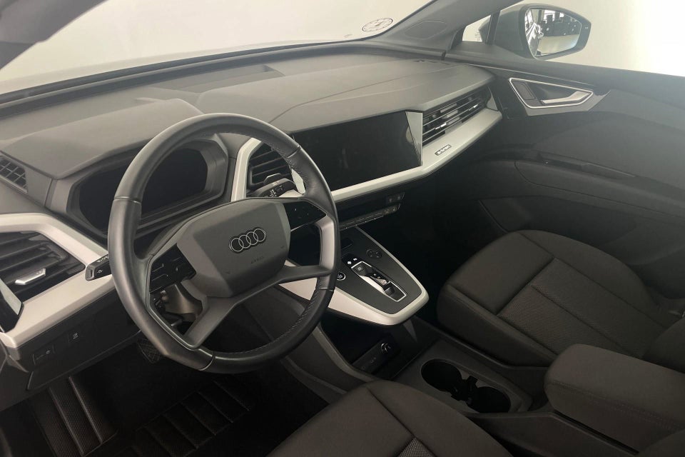 Audi Q4 e-tron 35 Attitude Sportback 5d